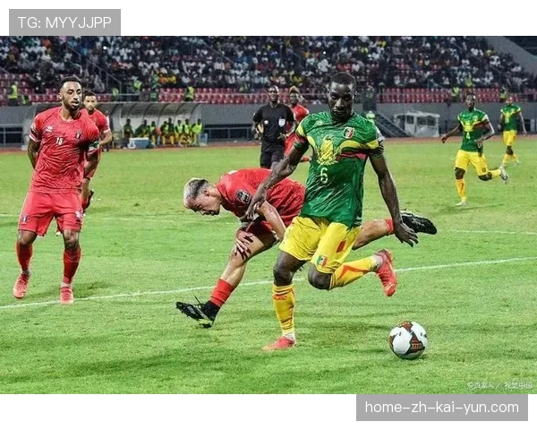 喀麦隆一球险胜加蓬取关键三分 五届冠军小组领跑 喀麦隆一球险胜加蓬取关键三分 五届冠军小组领跑